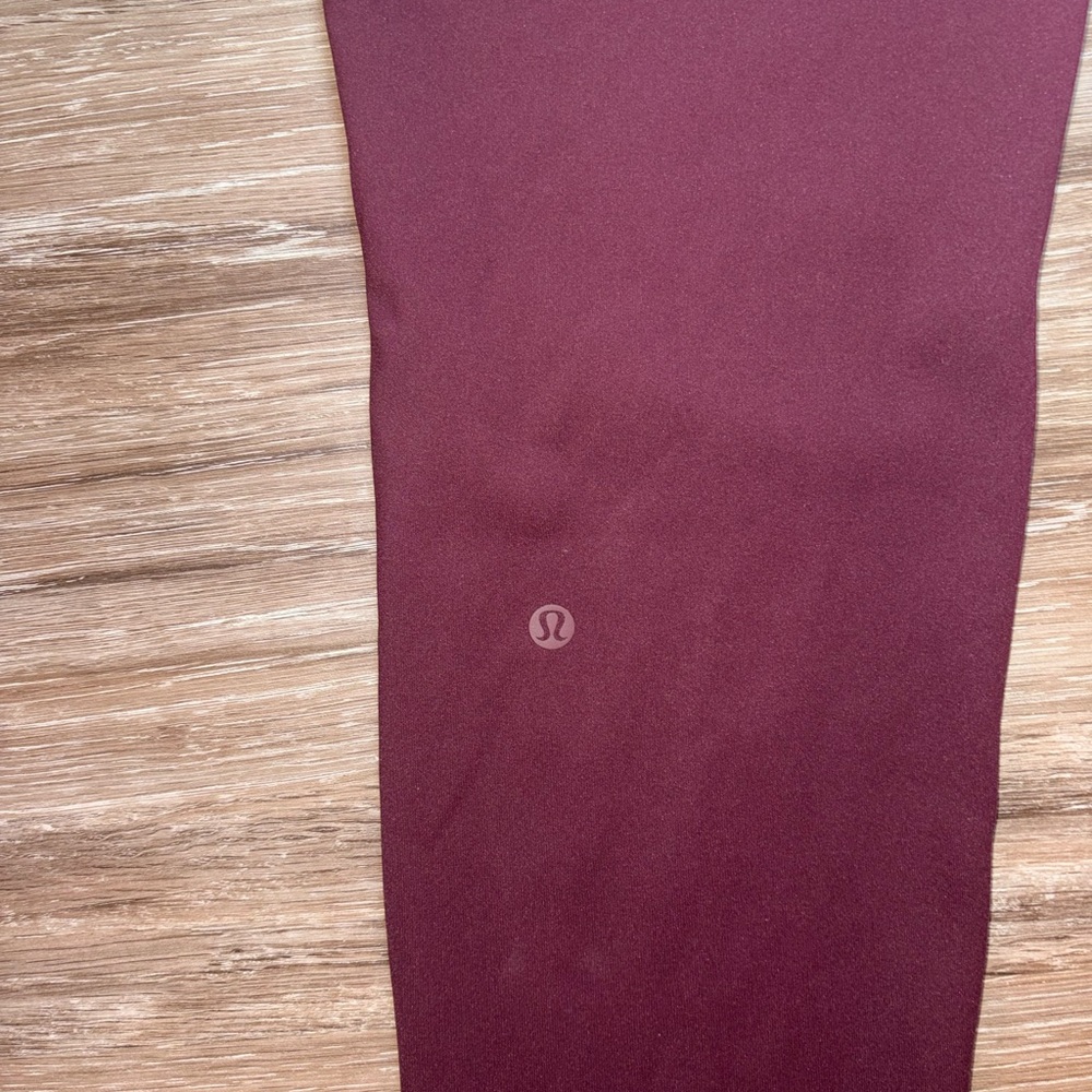 lululemon athletica Women's On The Fly in Plum - Picture 7 of 7